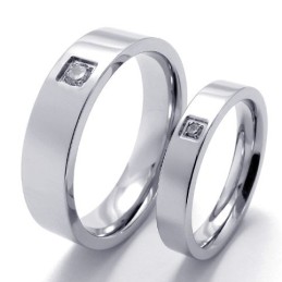 Elegant Shape Color Brilliance Γνωστό Για Το Δαχτυλίδι Τιτανίου Εξαιρετικής Ποιότητας