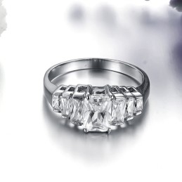 Γυναικείο Δαχτυλίδι Τιτανίου Σταθερής Ποιότητας Με Στρας