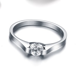 Δαχτυλίδι Τιτανίου Σταθερής Ποιότητας Με Στρας