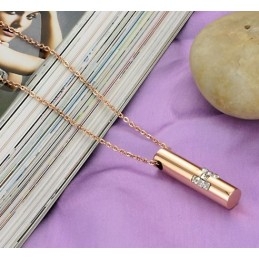 Γυναικείο Κολιέ Από Τιτάνιο Σε Μεγάλη Ποικιλία