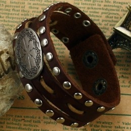 Ανδρικό Βραχιόλι Από Τιτάνιο Με Ρετρό Δερμάτινο Λουράκι, Εγγυημένης Ποιότητας Και Ποσότητας