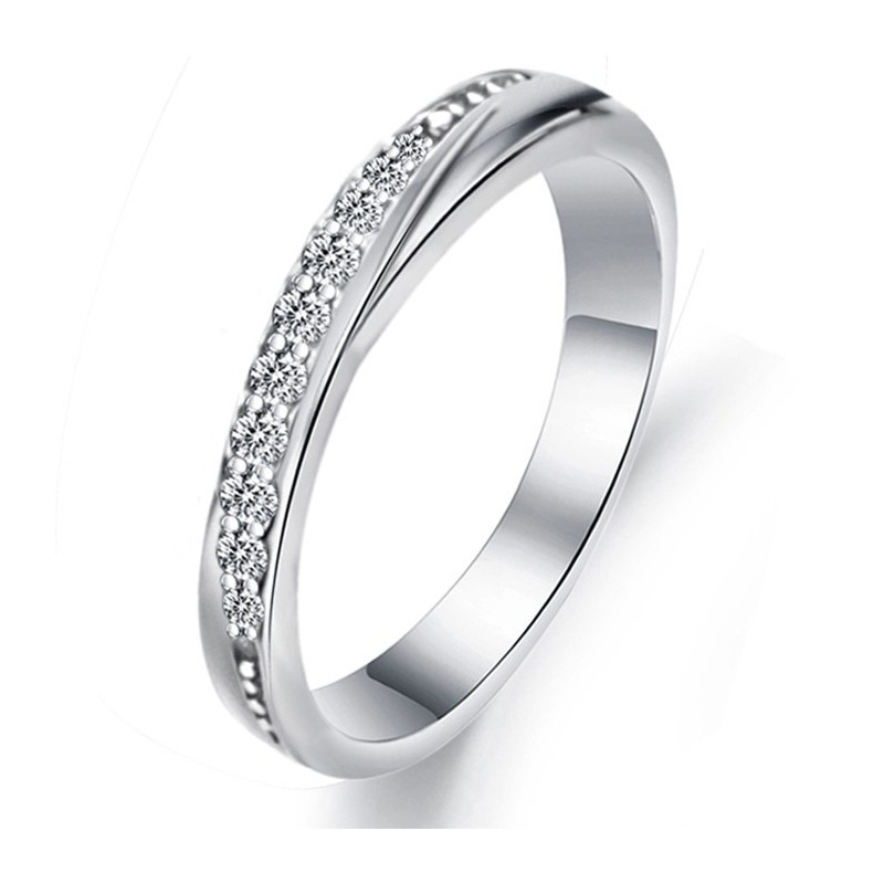 Δαχτυλίδι Τιτανίου Υψηλής Ποιότητας Με Επιπλατινωμένη Και Στρας