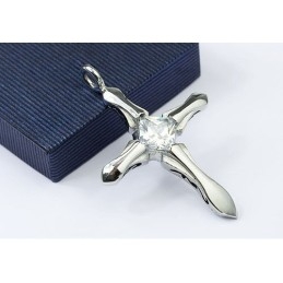 Κομψό Ανδρικό Μενταγιόν Σταυρού Από Τιτάνιο - Δωρεάν Αλυσίδα