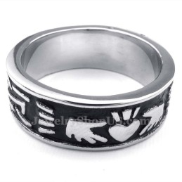 Δαχτυλίδι Σε Σχήμα Καρδιάς Από Τιτάνιο Που Κρατάει Χέρια