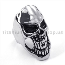 Δαχτυλίδι Από Τιτάνιο Με Κρανίο